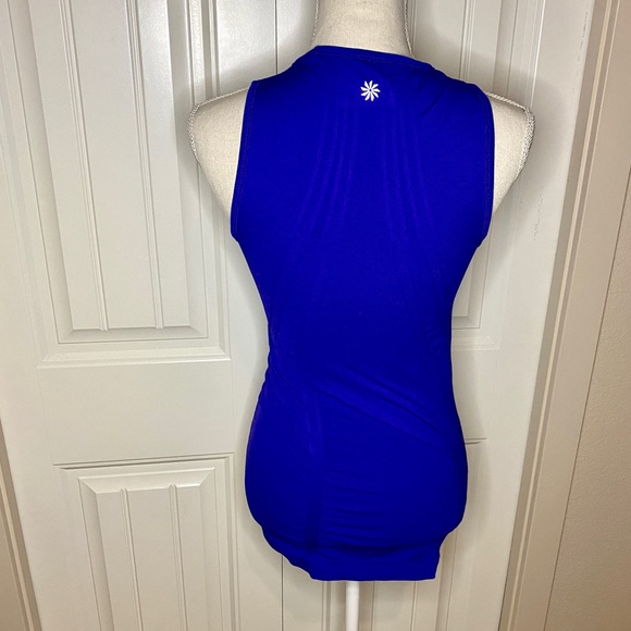 NWOT Athleta Speedlight Tank Top Racerback Electric Blue XS - Picture 4 of 8